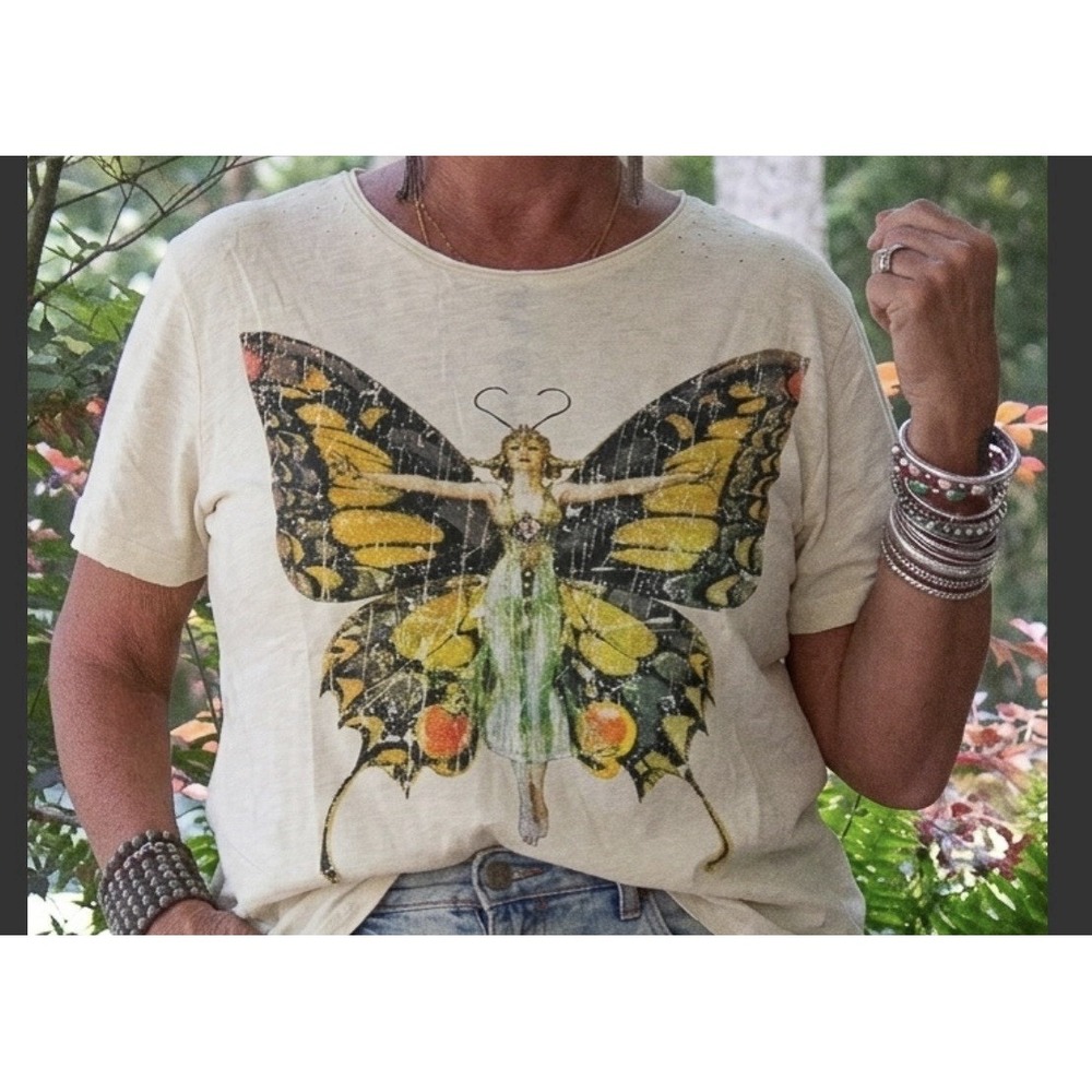 Jaded Gypsy New Spread Your Wings Moon Dancer Tee S/M